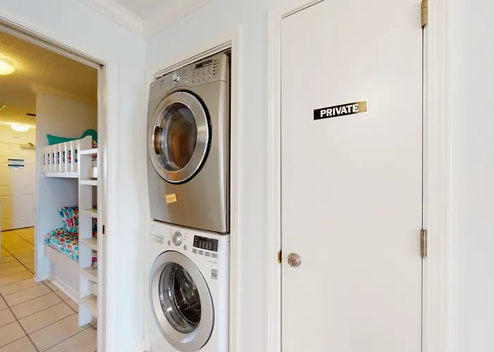 Apartment Grand 303 *